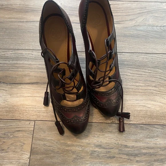 Tory burch Astrid lace up two-tone burgandy heel - Picture 4 of 6